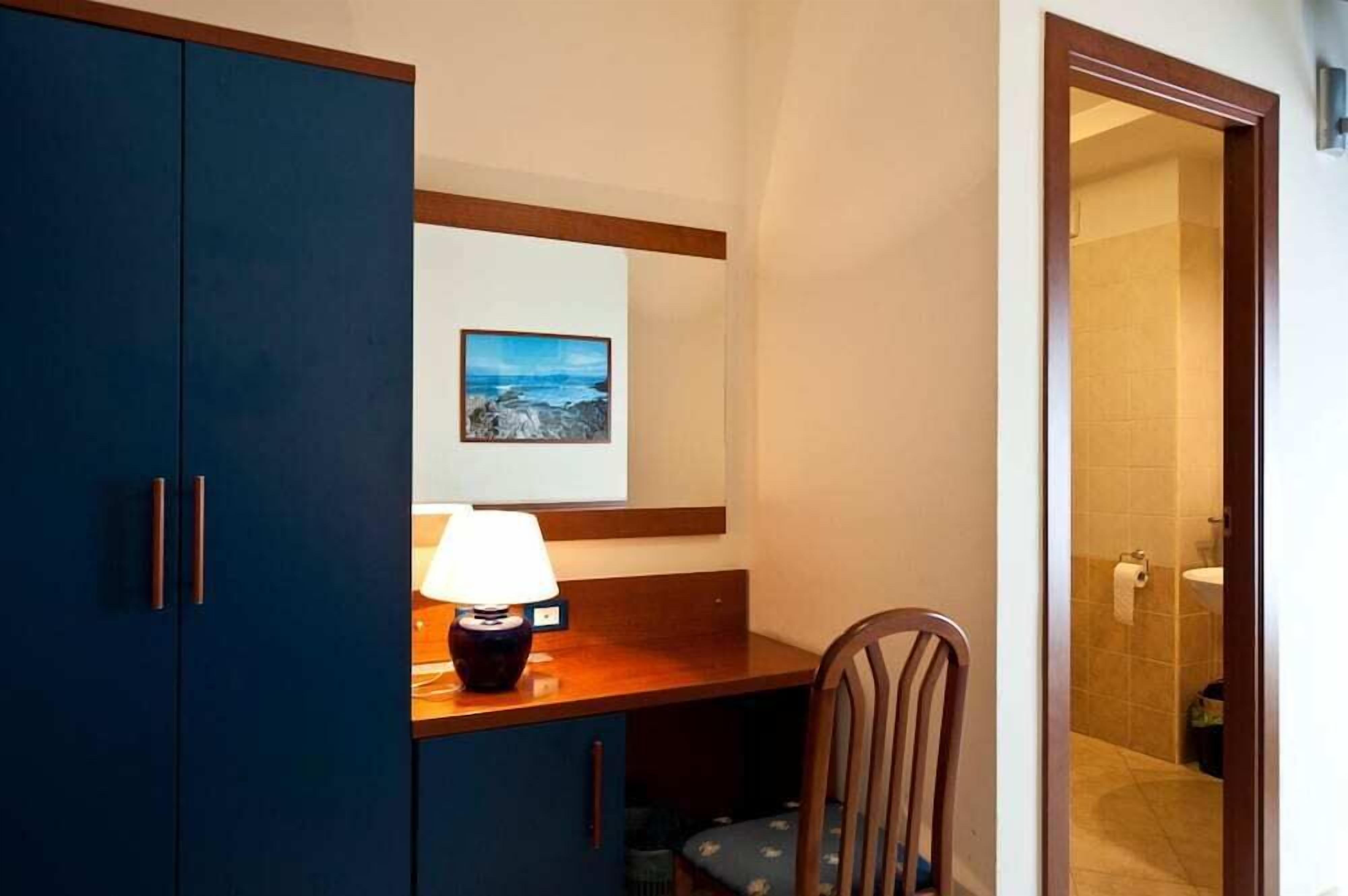 Hotel 4 Pini - Rome — Photos 3